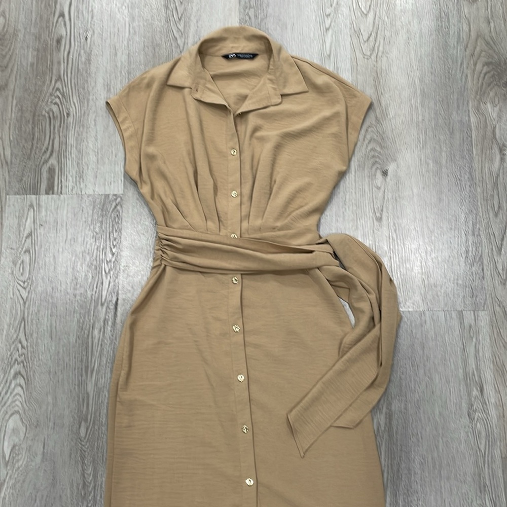 Zara dress - Picture 2 of 5